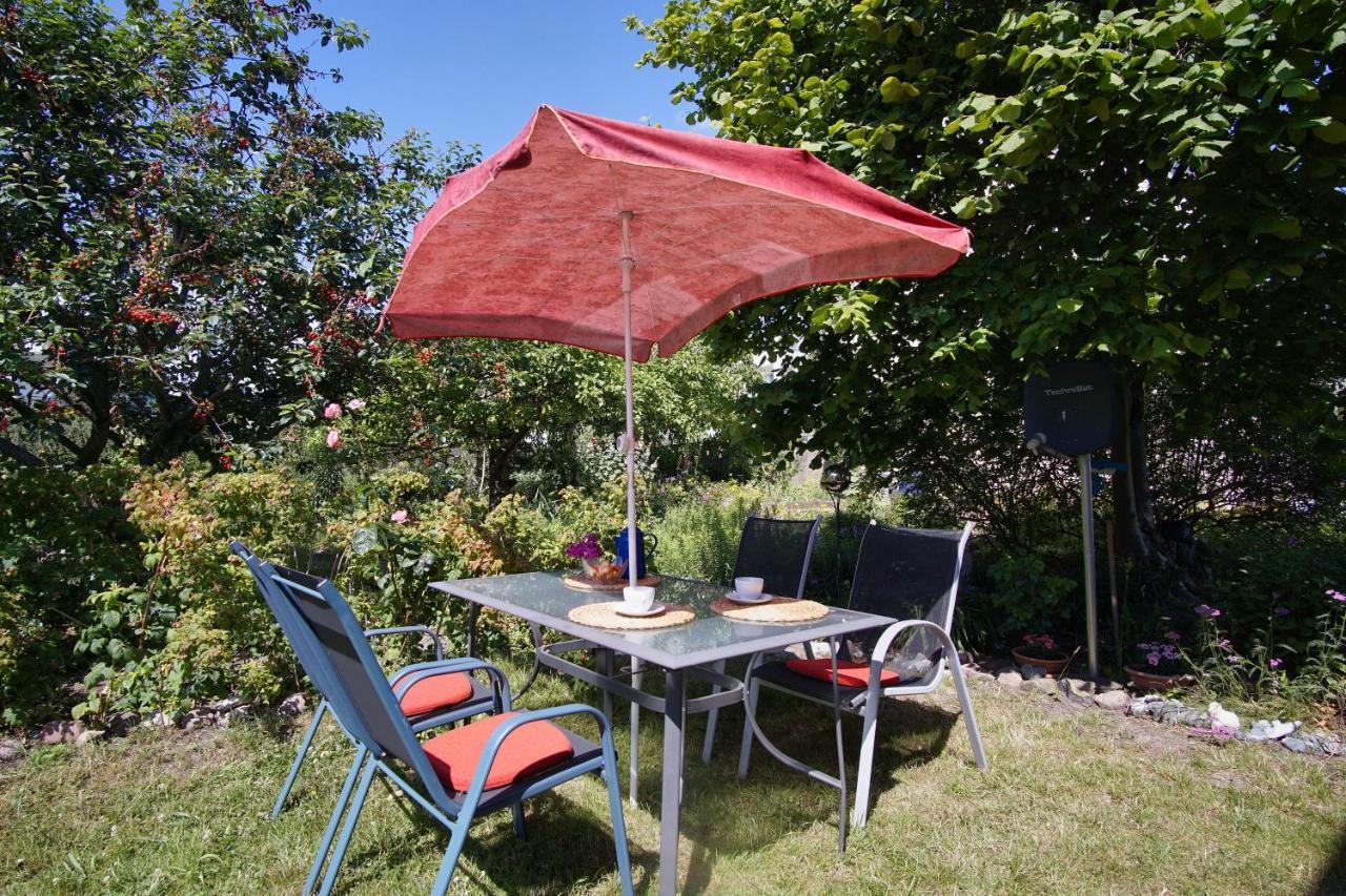 Zentral Aber Ruhig, Terrasse Mit Viel Gruen - Strandnahes Ferienhaus Luki เกอเรน ภายนอก รูปภาพ